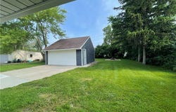 16005 Walvern Boulevard, Maple Heights, OH 44137
