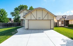 6740 E Pepperwood St, Wichita, KS 67226