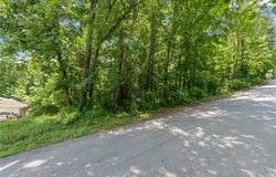Grisham  DR, Bella Vista, AR 72714