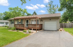 1306 Tuckahoe Park Drive, Valparaiso, IN 46383