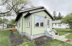 246 E Rooney Avenue, Appleton, MN 56208
