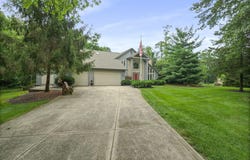 7832 Country Brook Lane, Reynoldsburg, OH 43068