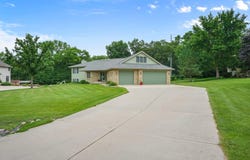 N886 Club Circle Drive, Prairie Du Sac, WI 53578