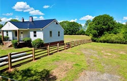 129 Smith Motors Road, Anderson, SC 29621