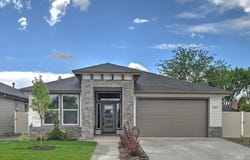 593 W Cedarburg Dr, Meridian, ID 83642-2599