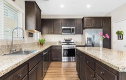 216 Oberlander Way, Fallbrook, CA 92028