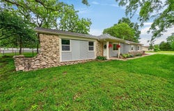177 Storage Road, Eldon, MO 65026