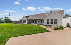 1330 270th Street, Lathrop, MO 64465