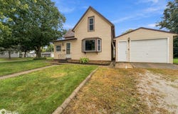 602 8th Street, Nevada, IA 50201