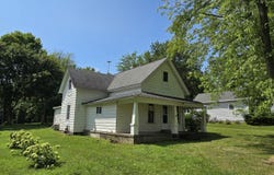 230 S High Street, Jamestown, IN 46147