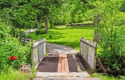 50 Little Rest Rd, Brimfield, MA 01010