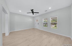 409 W Rosewood Ave, San Antonio, TX 78212
