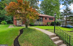 6903 40TH AVE, UNIVERSITY PARK, MD 20782