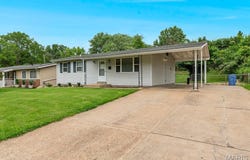 1945 Tahoe Drive, Florissant, MO 63031