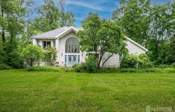 16 Benedek Road, Princeton, NJ 08540