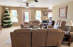 305 Cove Circle, Caryville, TN 37714