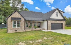 1510 Summerchase Lane, Albertville, AL 35951