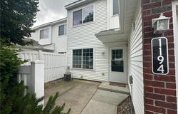 1194 Highpoint Curve, Shakopee, MN 55379