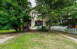 203 E Delaware Street, Decatur, MI 49045