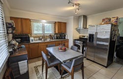 314 Coolidge Ave, Waukesha, WI 53186