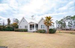 765 Max Deen Drive, Baxley, GA 31513