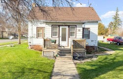 12 2nd Ave, Velva, ND 58790