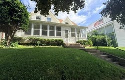 514 Main Street, Lansing, IA 52151