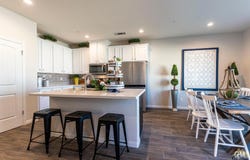 9104 Prometheus Drive, Bakersfield, CA 93306