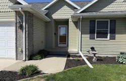 910 Bluegrass Drive Unit B, Corning, IA 50841