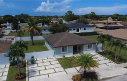 3481 NW 212th St, Miami Gardens, FL 33056