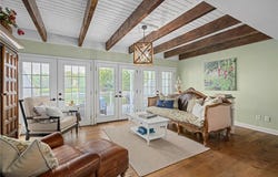 202 NE Bayview Drive, Lee's Summit, MO 64064