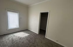 906 S 1St Avenue, Marshalltown, IA 50158