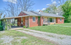506 Evans St, LIVINGSTON, TN 38570