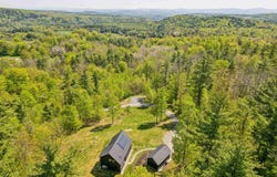 5 Maple Heights, Hartland, VT 05048