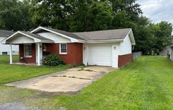 105 Druetta Avenue, Scott City, MO 63780