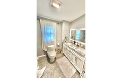 4 Abbey Place, Hamilton, NJ 08610