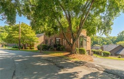 215 Barrington Place, Winston-Salem, NC 27104