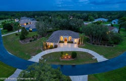10333 Ridge Top Loop, Weeki Wachee, FL 34613