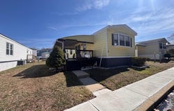 71 Shorehaven Park, Hazlet, NJ 07730