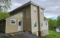 105 Taylor St, Blossburg, PA 16912
