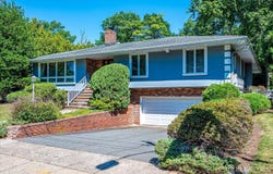 25 Marshall Drive, Edison, NJ 08817