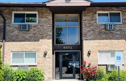 800 E Old Willow Road, Prospect Heights, IL 60070