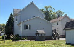 218 Cherry Avenue, Niles, OH 44446