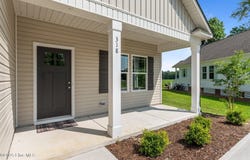 318 Camp Creek Drive, Oriental, NC 28571