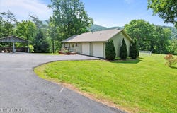 142 Wagon Wheel Lane, Pioneer, TN 37847