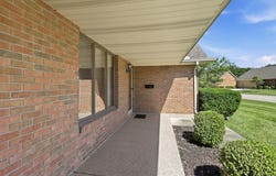 1703 Fox Ridge Drive, Springfield, OH 45503