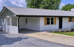 3646 Falcon Road Road, Morristown, TN 37814