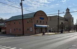 50 N WASHINGTON STREET, BERKELEY SPRINGS, WV 25411