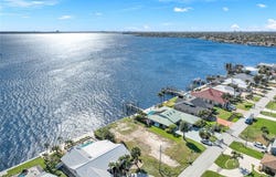 2330 SE 28th Street, Cape Coral, FL 33904