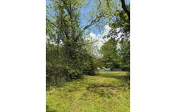 301 Debonnaire Rd, Scott, LA 70583